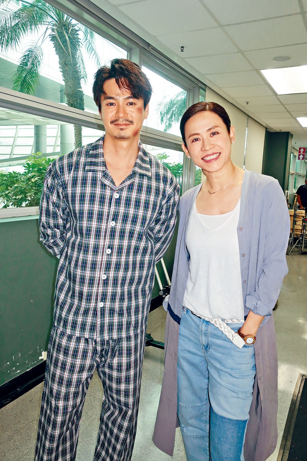 羅仲謙與宣萱表示大家準時開工,拍得好開心。