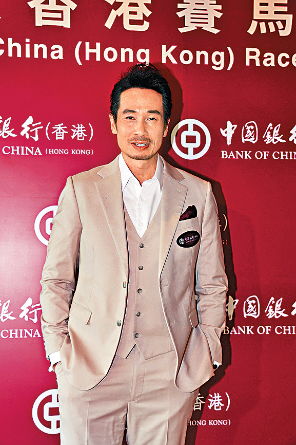 陳豪冧指錫老婆係必須。
