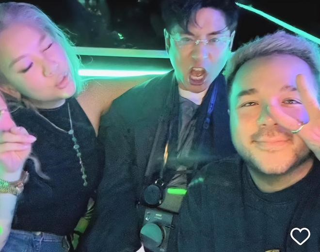 鄭欣宜的老友許廷鏗亦在場。 鄭欣宜的老友許廷鏗亦在場。