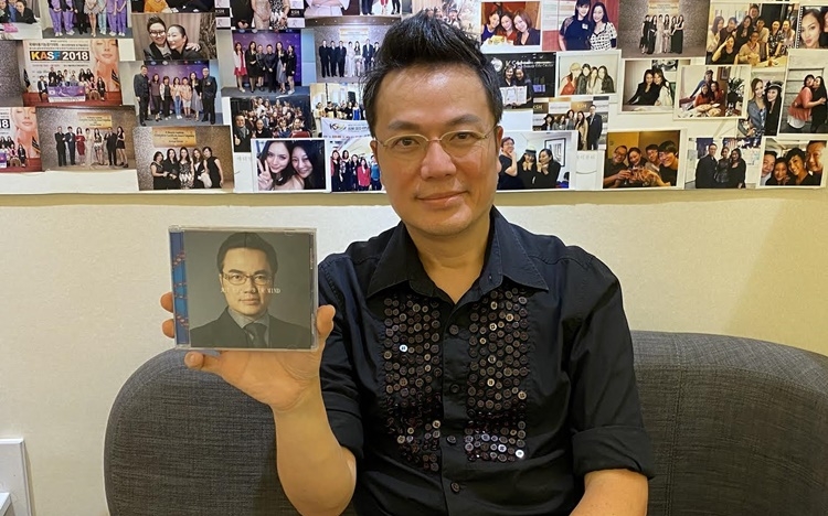 Joi趁疫情「停業」在家中創作音樂打發時間，豈料獲外國音樂人賞識，作品更衝出國際！