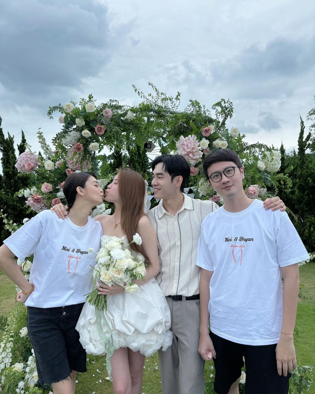 夏如芝早前現身歐陽妮妮的求婚派對。 夏如芝早前現身歐陽妮妮的求婚派對。