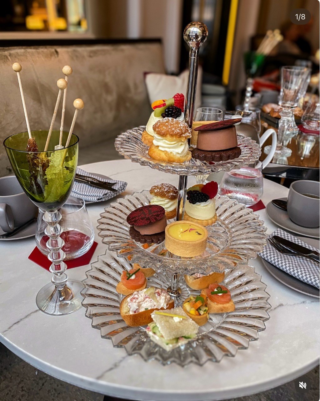 Pei Chung經營美食KOL人設，經常拍攝高級餐廳和精緻美食。IG/lu.pychung