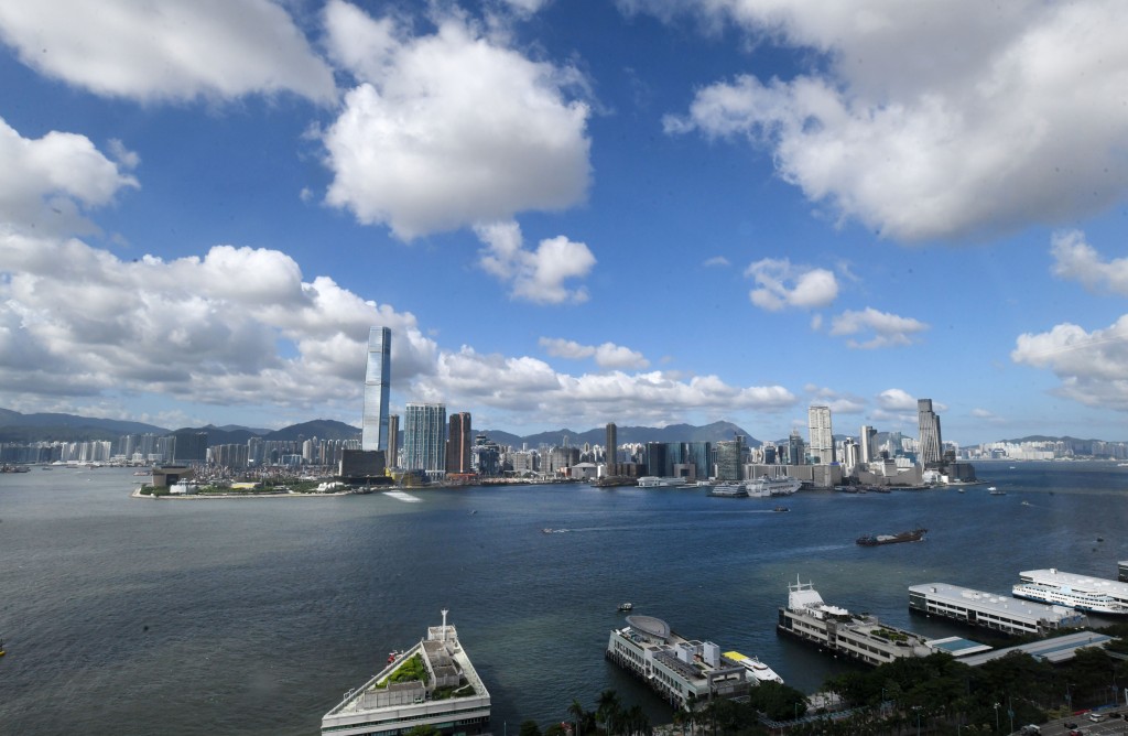 本港經濟連續第三年錄得增長，去年達3.5%。