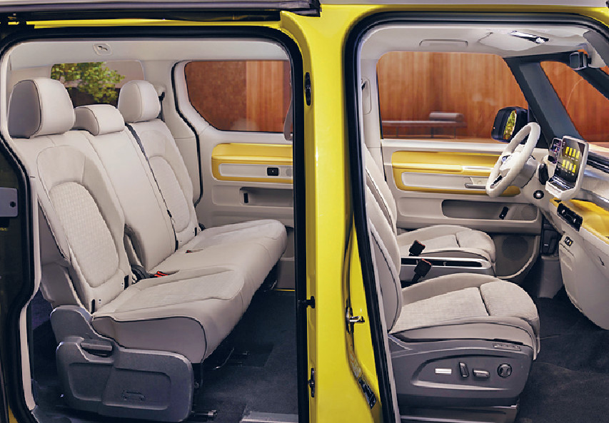 ■首先登場為五座版本，明年追加七坐版。