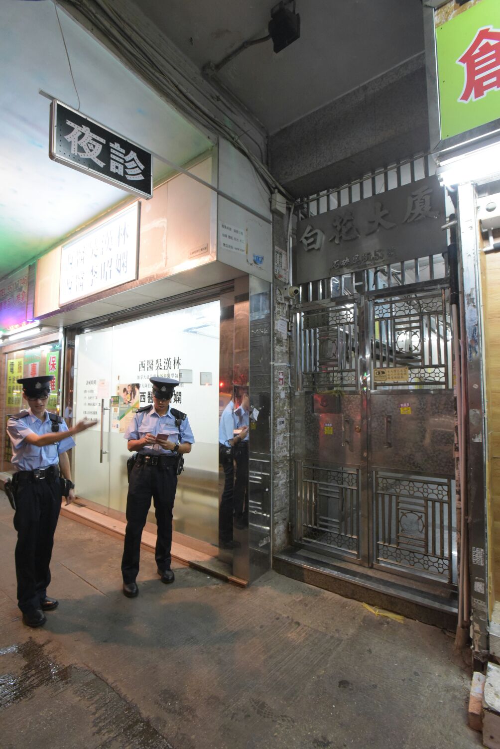 警方到場調查。黃文威攝