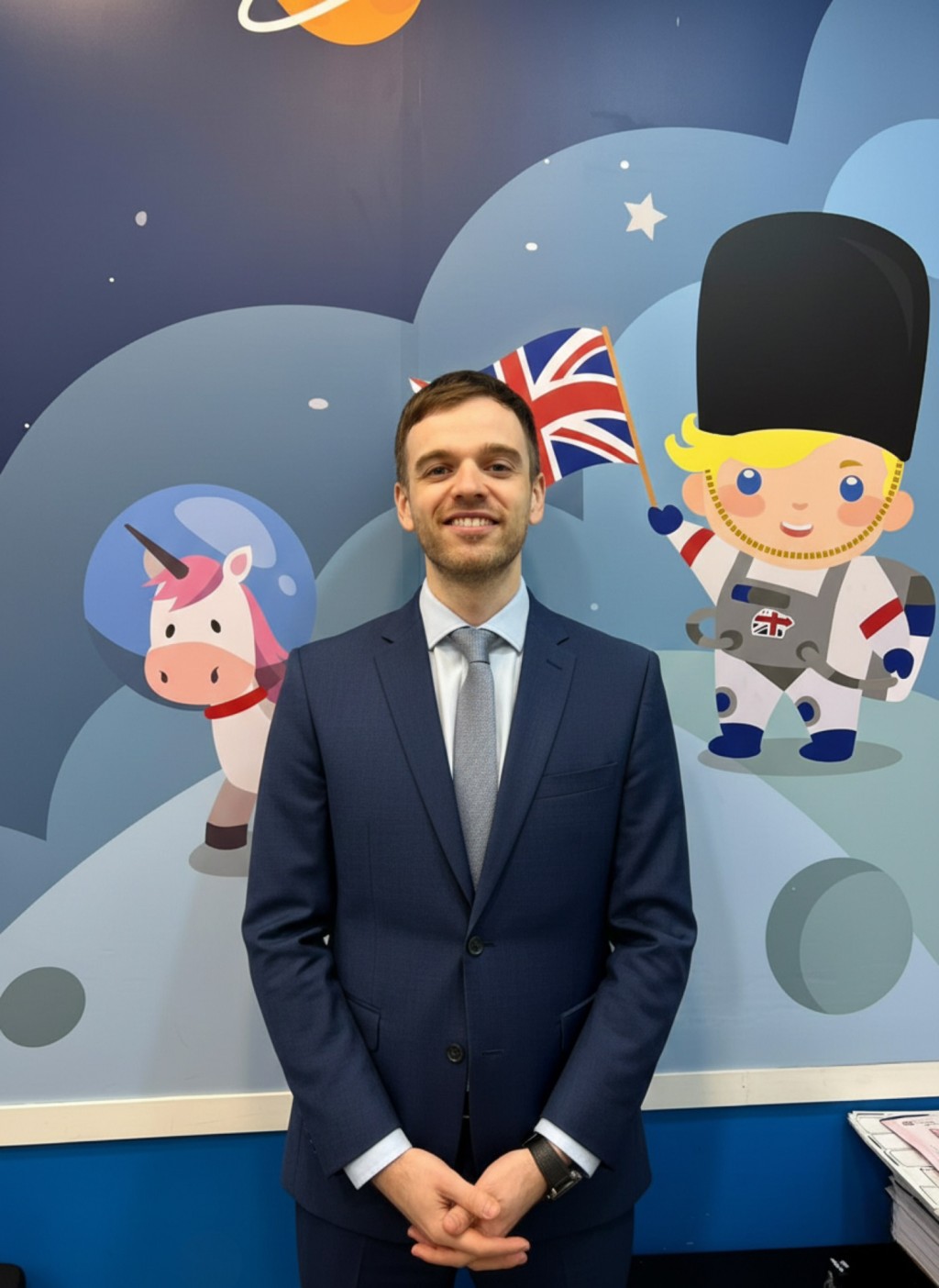 威廉王國英語教室Senior Head Teacher Mr Luke(圖片來源:受訪者提供) 威廉王國英語教室Senior Head Teacher Mr Luke(圖片來源:受訪者提供)