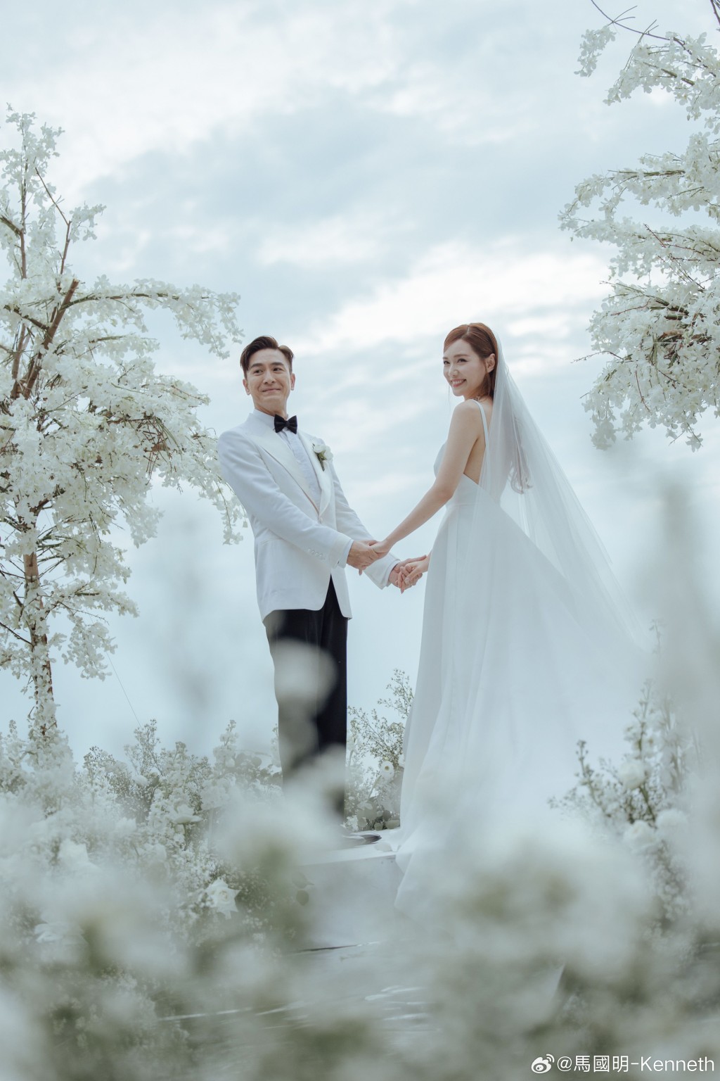 本月13日马国明、汤洛雯在泰国苏梅岛结婚。