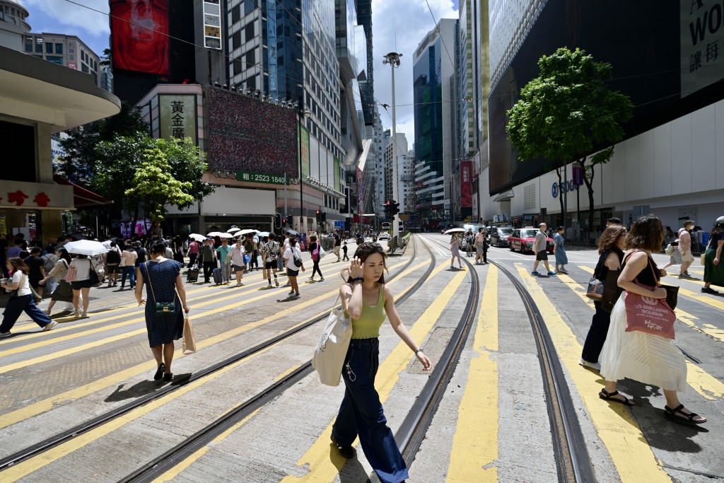 林定国表示，香港不追求“绝对安全”，而是追求开放型的安全。资料图片