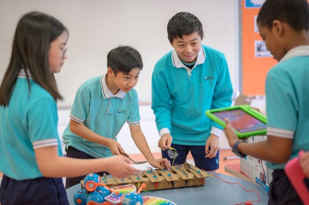 ASHK重視學生全面發展，鼓勵他們自主探索。