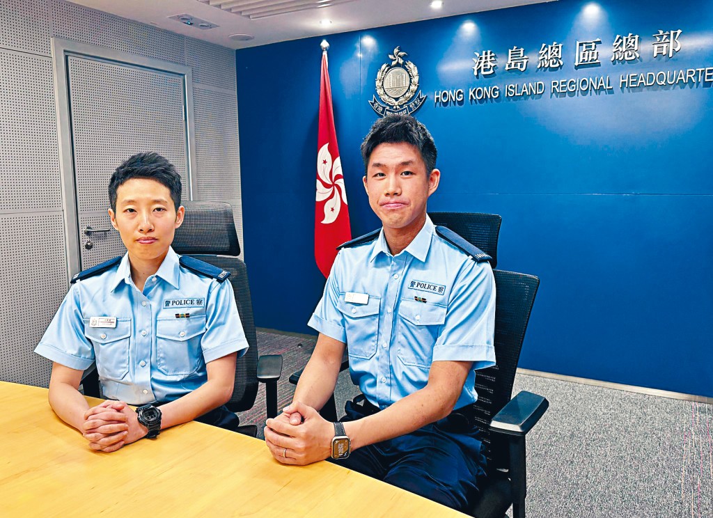 港島總區失蹤人口調查組人員成功將因跌倒而被困家中的獨居長者救出,當中參與行動的警員包括林嘉茵(左)和劉文祥(右)。