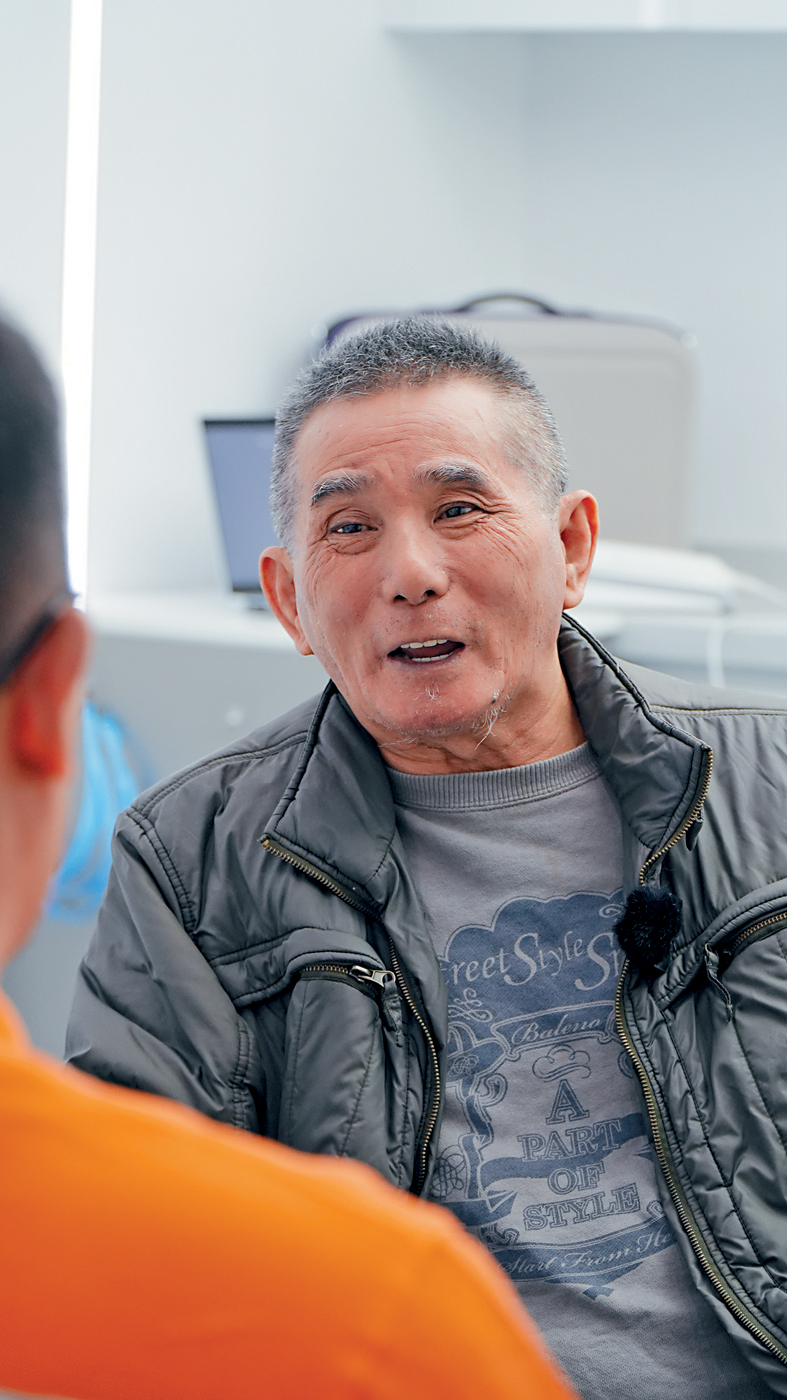 團隊的種牙近年技術不斷優化,無痛兼治療時間短,深受長者歡迎。