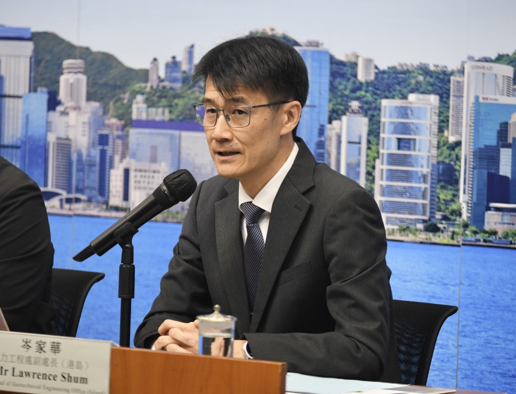 他指,AI系統估算山泥傾瀉數目準確度顯著提升超過2成,準確度高達9成以上。 他指,AI系統估算山泥傾瀉數目準確度顯著提升超過2成,準確度高達9成以上。