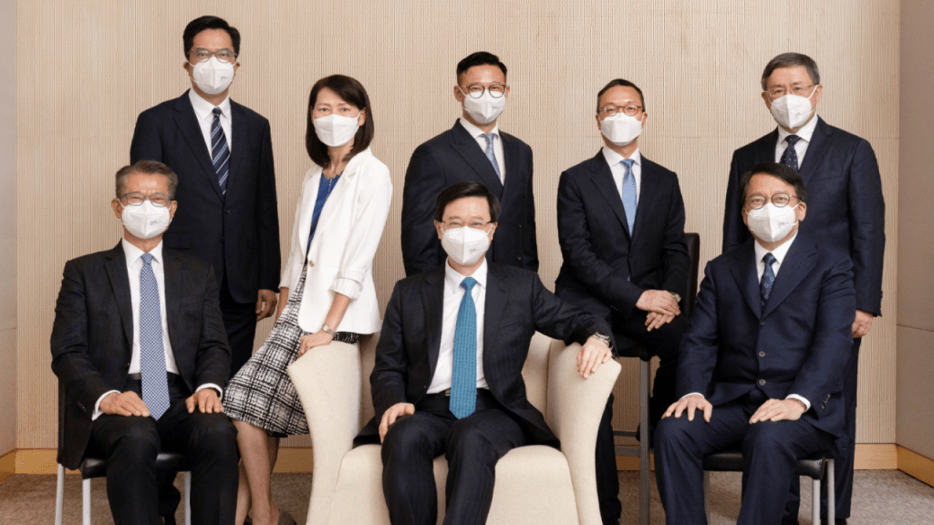 李家超將率司長和副司長等官員,周三與議員舉行首場前廳交流會。資料圖片