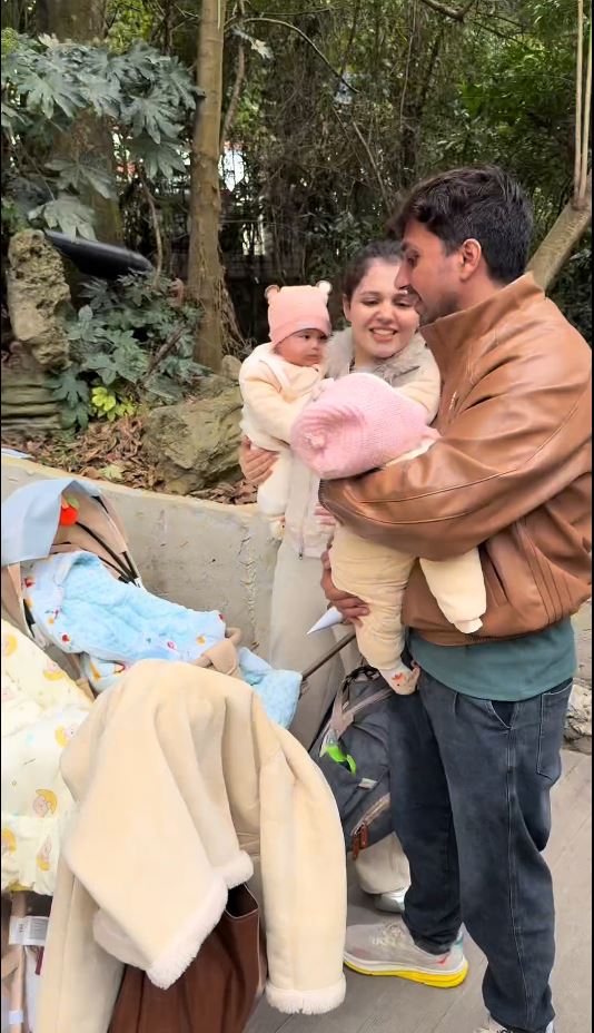 貴陽有外國夫婦為了觀光強將雙胞胎寄存給保安。抖音