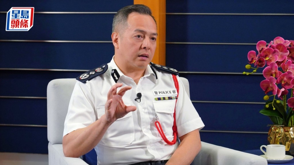 周一鳴期望整個警隊目標一致,大家士氣高昂,為自己作為警務人員而感到驕傲。