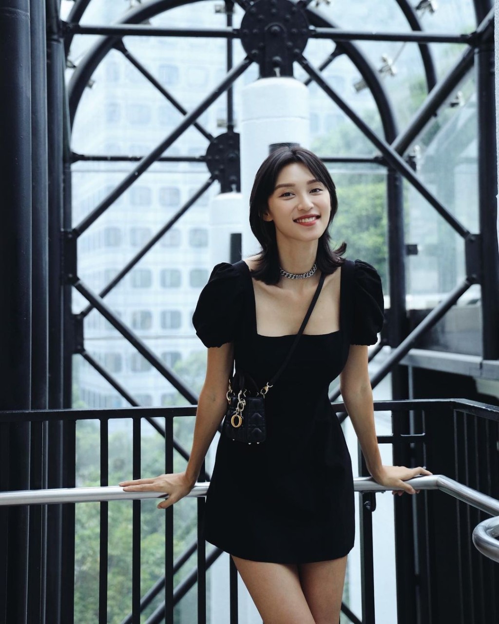 王丹妮說自己不是梅艷芳,但希望盡力做到最好,作為對梅姐的一份至深敬意。