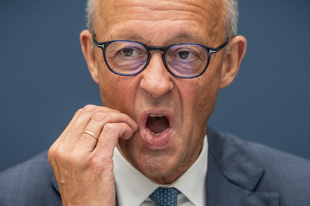 默茨周一承認，今次是基民盟數十年來最嚴重的選舉挫敗，結果令政黨「根基也受到震動」。美聯社