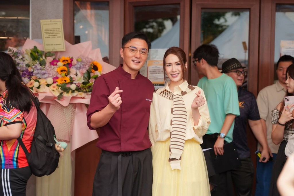 楊明和莊思明都好開心。 楊明和莊思明都好開心。