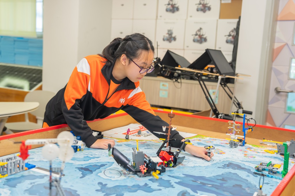 STEAM是楺浠興趣，選中學也以「讀書與活動並重」學校為首選。（圖：陳仲樑）