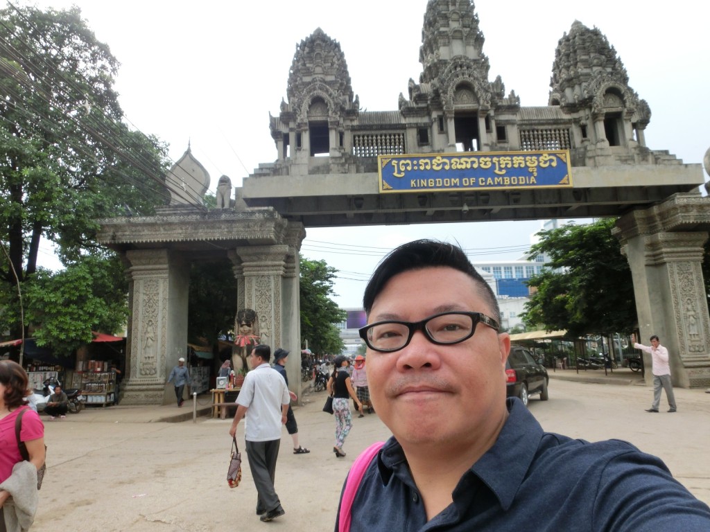 Roger喺柬埔寨有段驚心動魄故事。