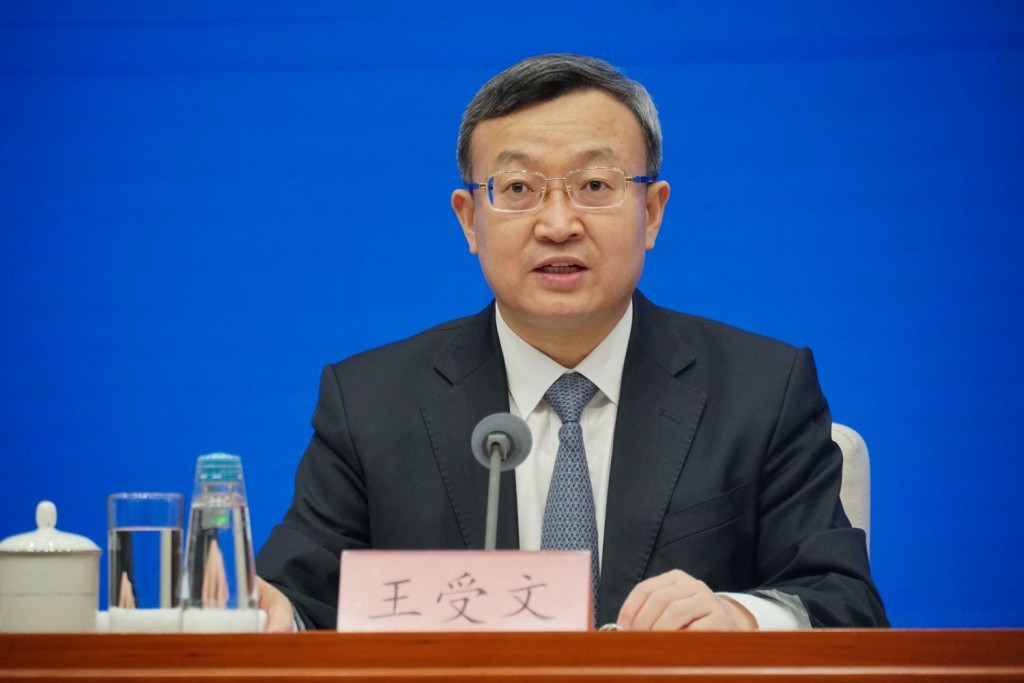 王受文表示商務部將發表指導意見。網上圖片