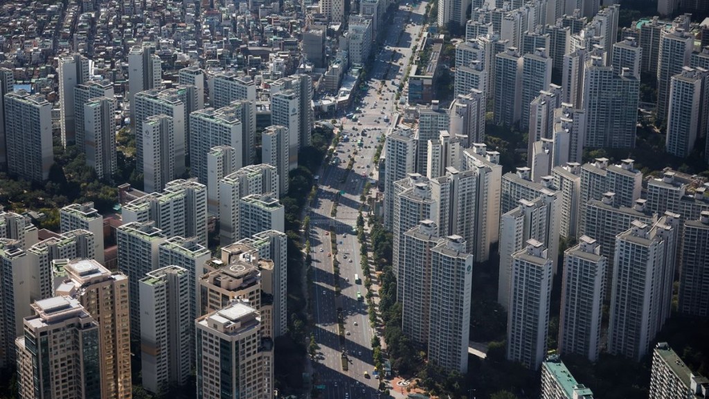 南韓樓價於過去2、3年飆升,迫使年輕人趁現在入市。路透社資料圖片