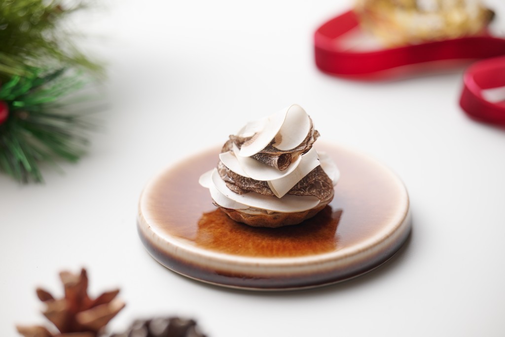 Mosu 韓式牛肉磨菇撻香氣撲鼻。