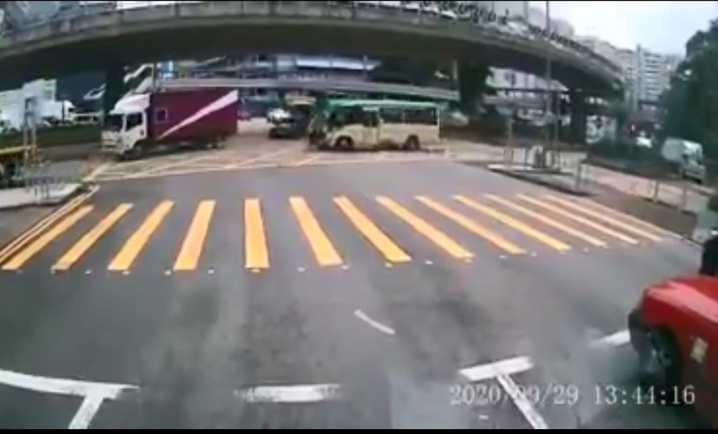 網上影片截圖