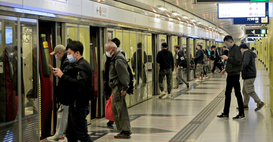 屯馬綫繁忙時段列車班次需調整。資料圖片
