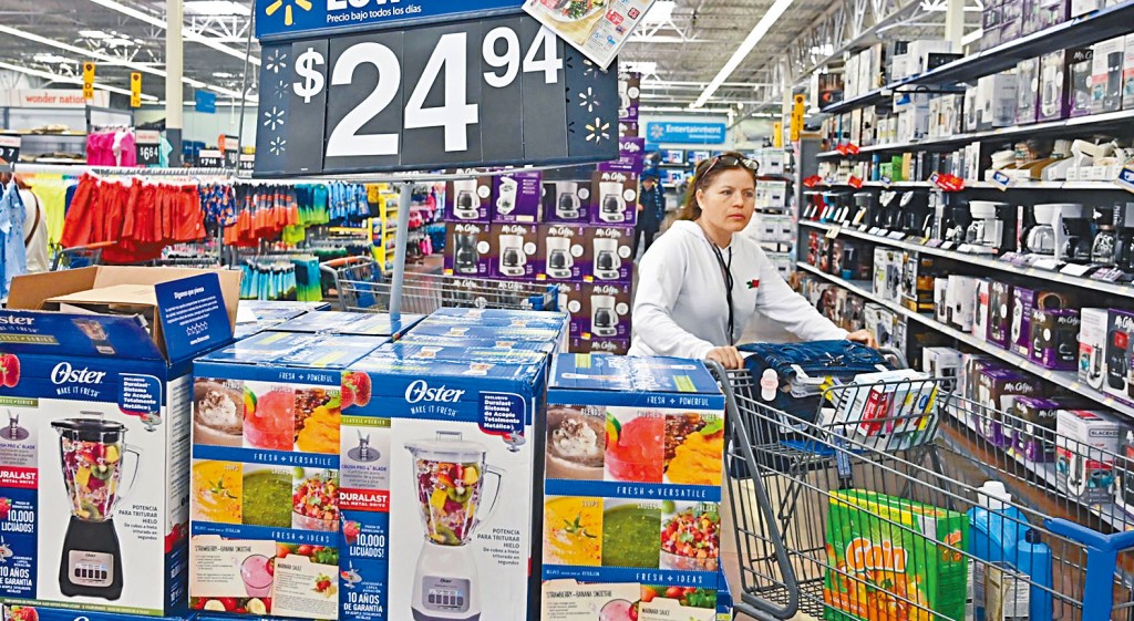 美國去年12月通脹達7%,扣除能源和食品後的核心通脹,也升5.5%。