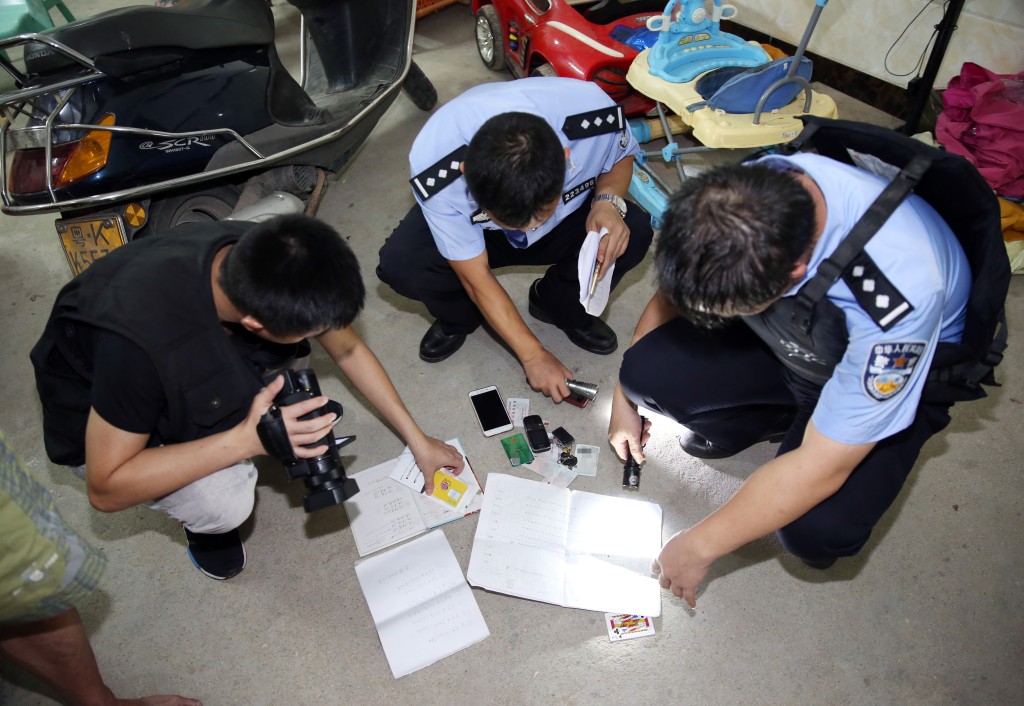 警方會與內地及海外執法機構加強情報交流和跨境合作。資料圖片 警方會與內地及海外執法機構加強情報交流和跨境合作。資料圖片
