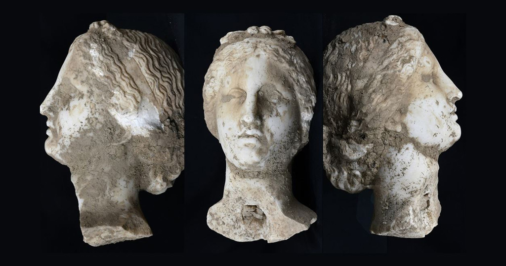 考古人員估計，頭像是古希臘女神阿芙蘿迪蒂（Aphrodite）的雕像。