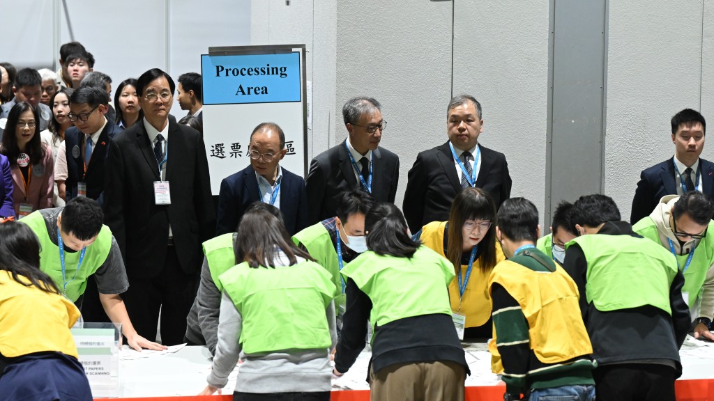 大棋盤｜立法會選舉投票率超上屆 官場中人：政府應變招數奏效「超額完成」