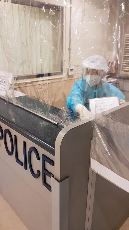 警方消毒確診警員曾到地方。警方facebook圖片