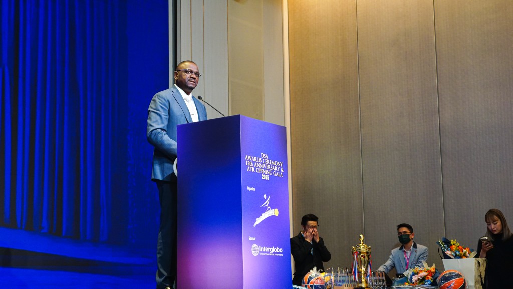 DSA精英隊頒獎典禮，DSA行政總裁Yannick Ngassa致辭。公關圖片