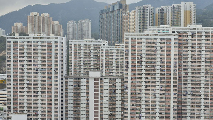 彩雲（一）邨飛鳳樓下午5時起圍封強檢。資料圖片