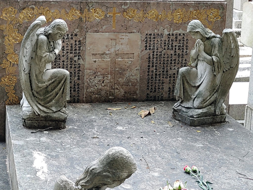 林黛墳墓舊貌。 林黛墳墓舊貌。