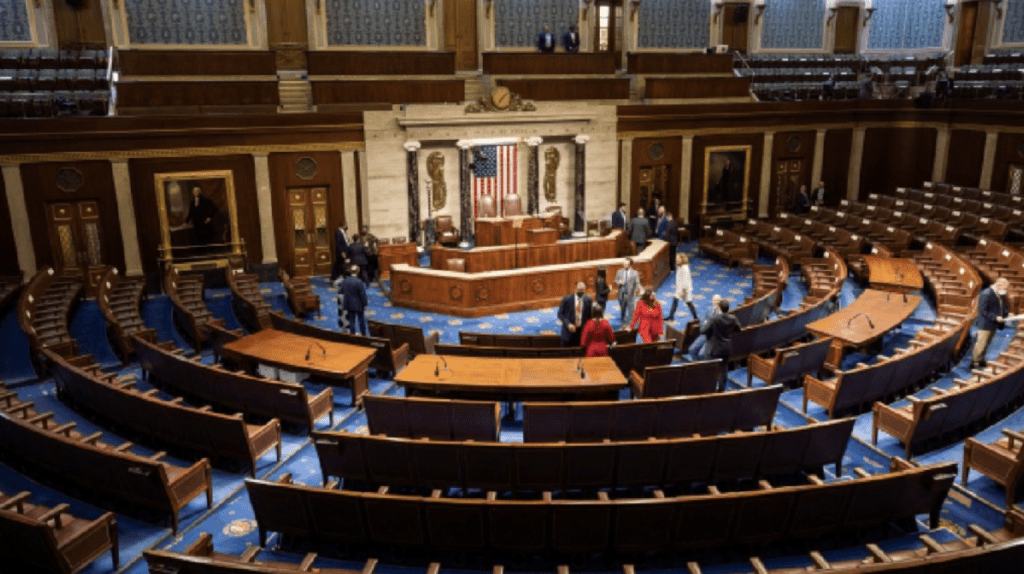 美國參議院當地時間周二（4日）第14次表決臨時撥款法案，再次未能獲得通過，意味本輪停擺將進入第36天。路透社資料圖片