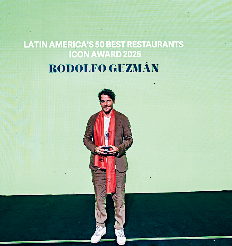 今届拉丁美洲最佳50餐厅的「标志人物大奖」得主Rodolfo Guzmán。