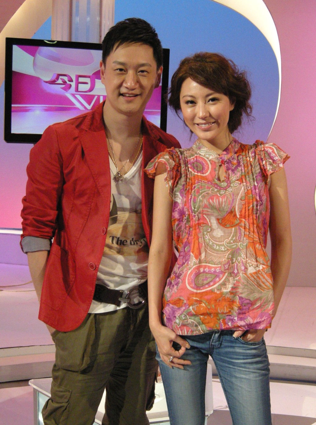 李浩林（左）在2011年至2020年间主持《今日VIP》。