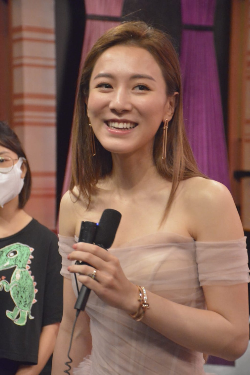 王敏奕表示酬勞有誠意亦可觀，並笑住提醒記者不要寫她收天價酬勞。