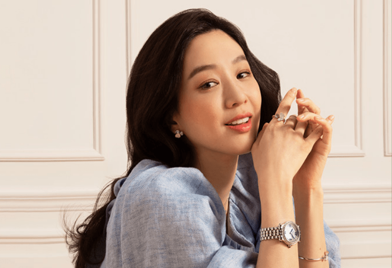 韓國女星鄭麗媛