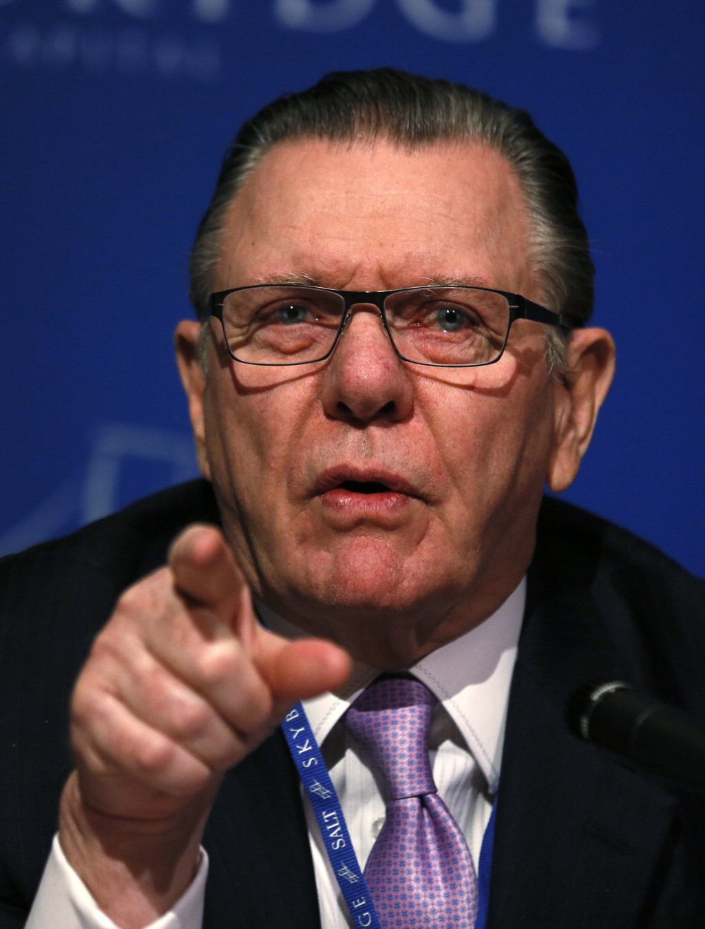 黎智英承認曾自費出資1490萬港元贊助並安排伍夫維茲及基恩（圖）4度到訪台灣。