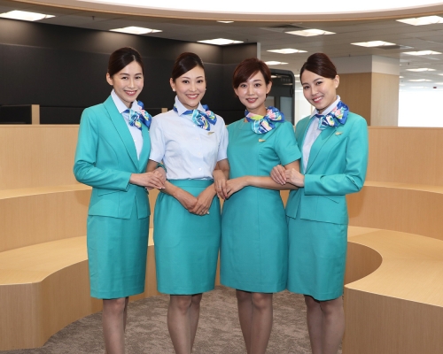大灣區航空公開機艙服務員制服。官網圖片

