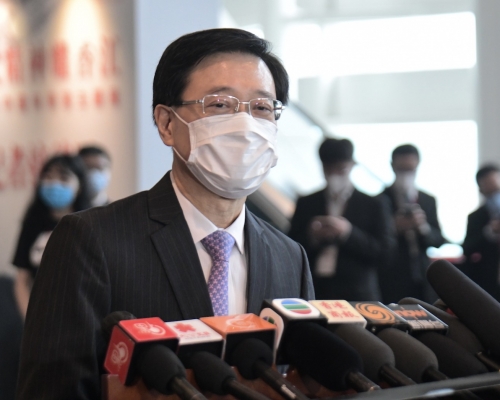 李家超去信李慧琼。資料圖片