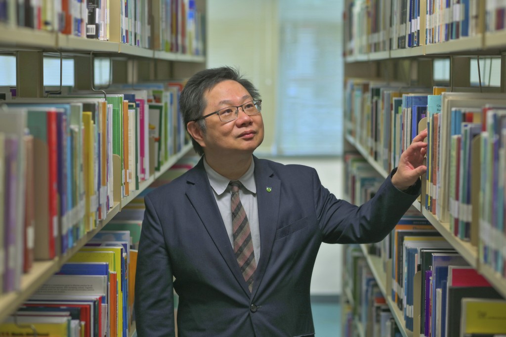 現任都大學務副校長關清平，將於10月底榮休。 資料圖片