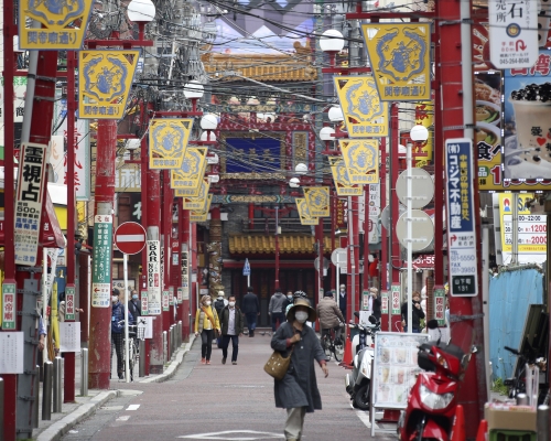 日調查指,一個人能忍受平均14.4天不外出。 AP圖