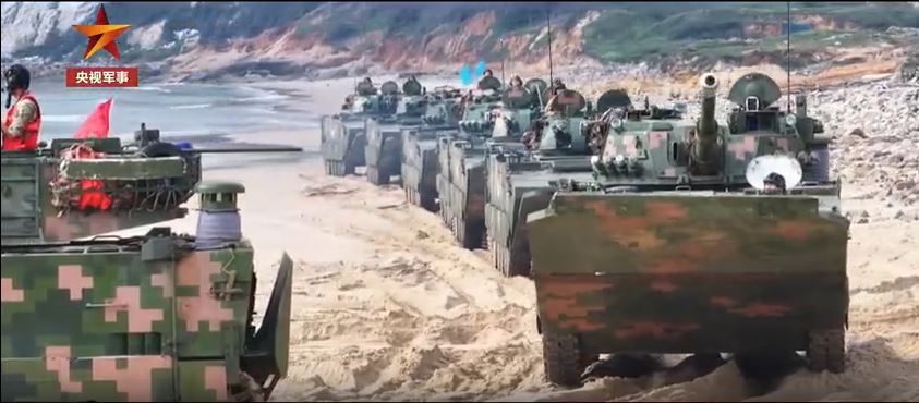 解放軍在閔南舉行登陸作戰演習。　央視