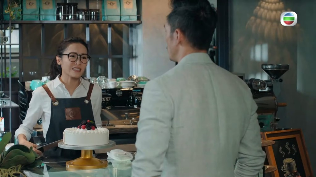 陳豪愛咖啡的形象深入民心，在劇集《殺手》中甚至開咖啡店。