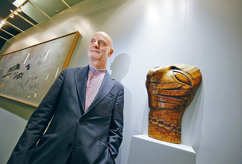 收藏家希克稱，捐出的藏品中並非所有作品都適合公開展出，當中一些是保留下來供藝術史家研究之用。